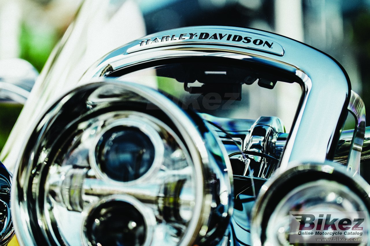 Harley-Davidson CVO Softail Deluxe