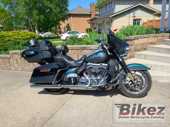 2015 Harley-Davidson CVO Limited