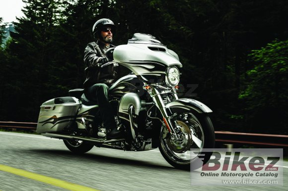 2015 Harley-Davidson CVO Street Glide