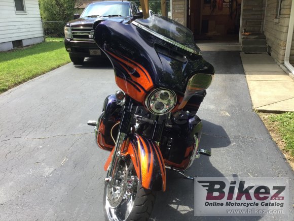 2015 Harley-Davidson CVO Street Glide