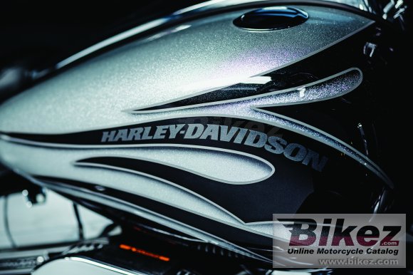 2015 Harley-Davidson CVO Street Glide