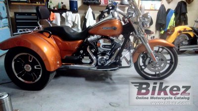 2015 Harley-Davidson Freewheeler