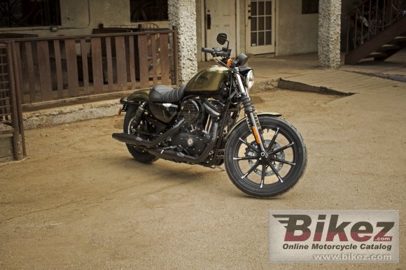 2016 Harley-Davidson Sportster Iron 883