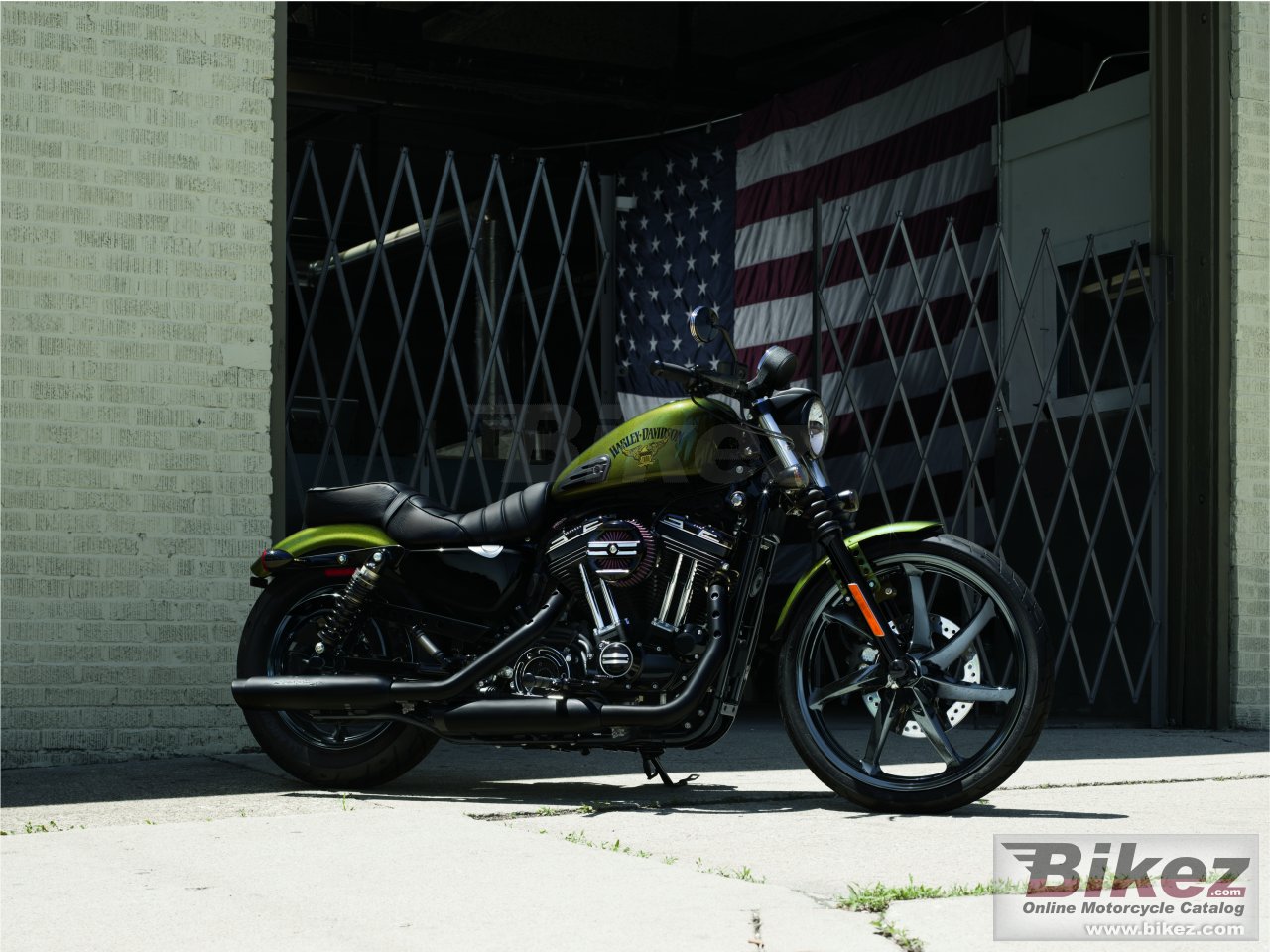 Harley-Davidson Sportster Iron 883