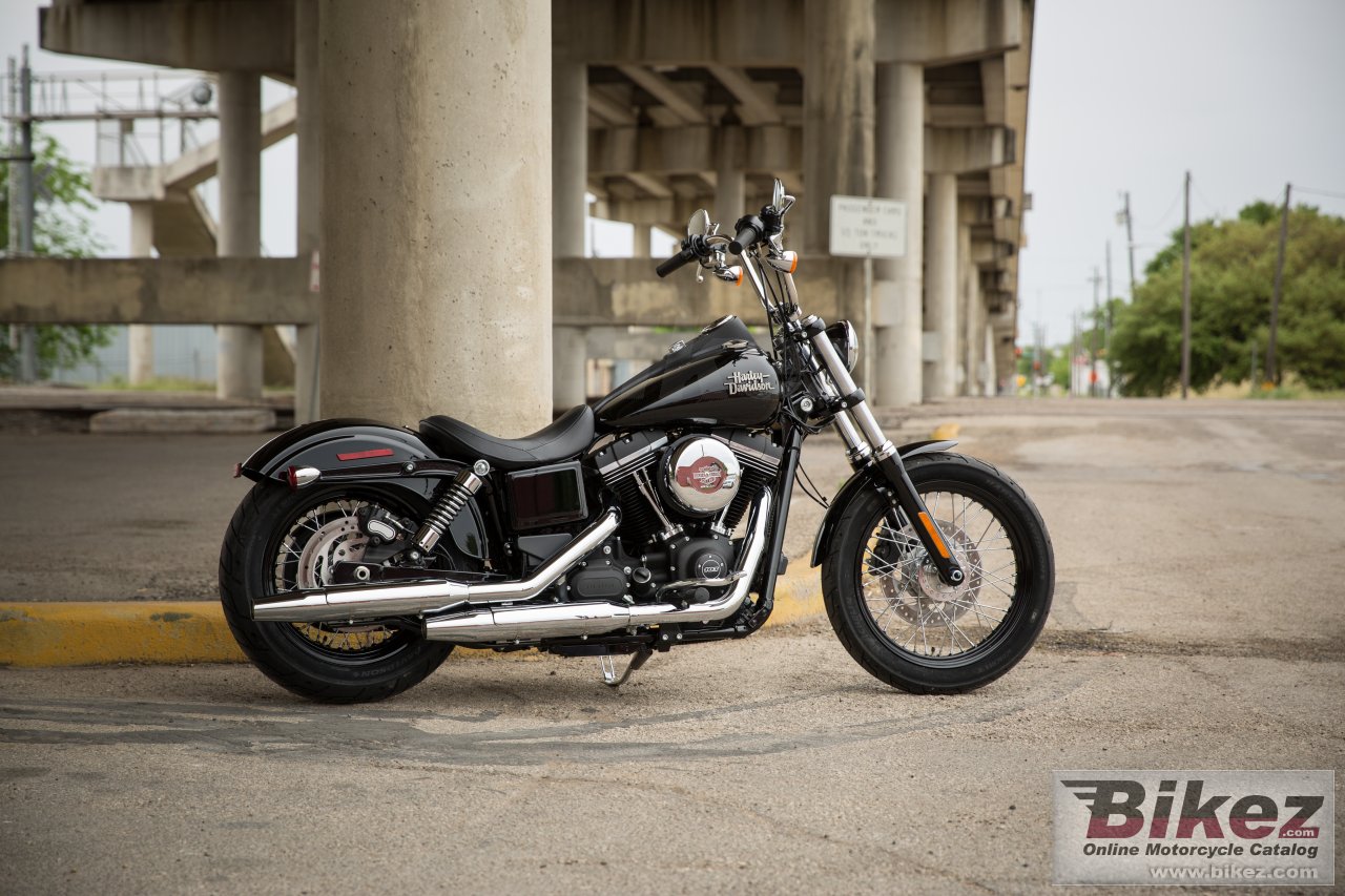 Harley-Davidson Dyna Street Bob