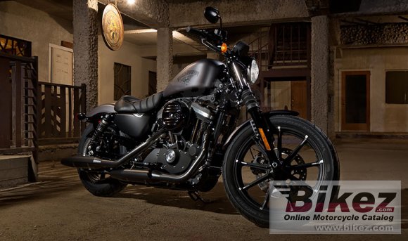 2016 Harley-Davidson Sportster Iron 883 Dark Custom