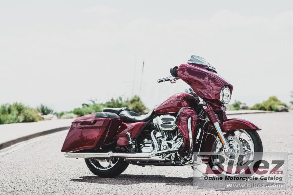 2016 Harley-Davidson CVO Street Glide