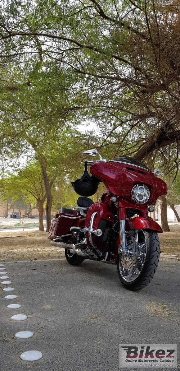 2016 Harley-Davidson CVO Street Glide