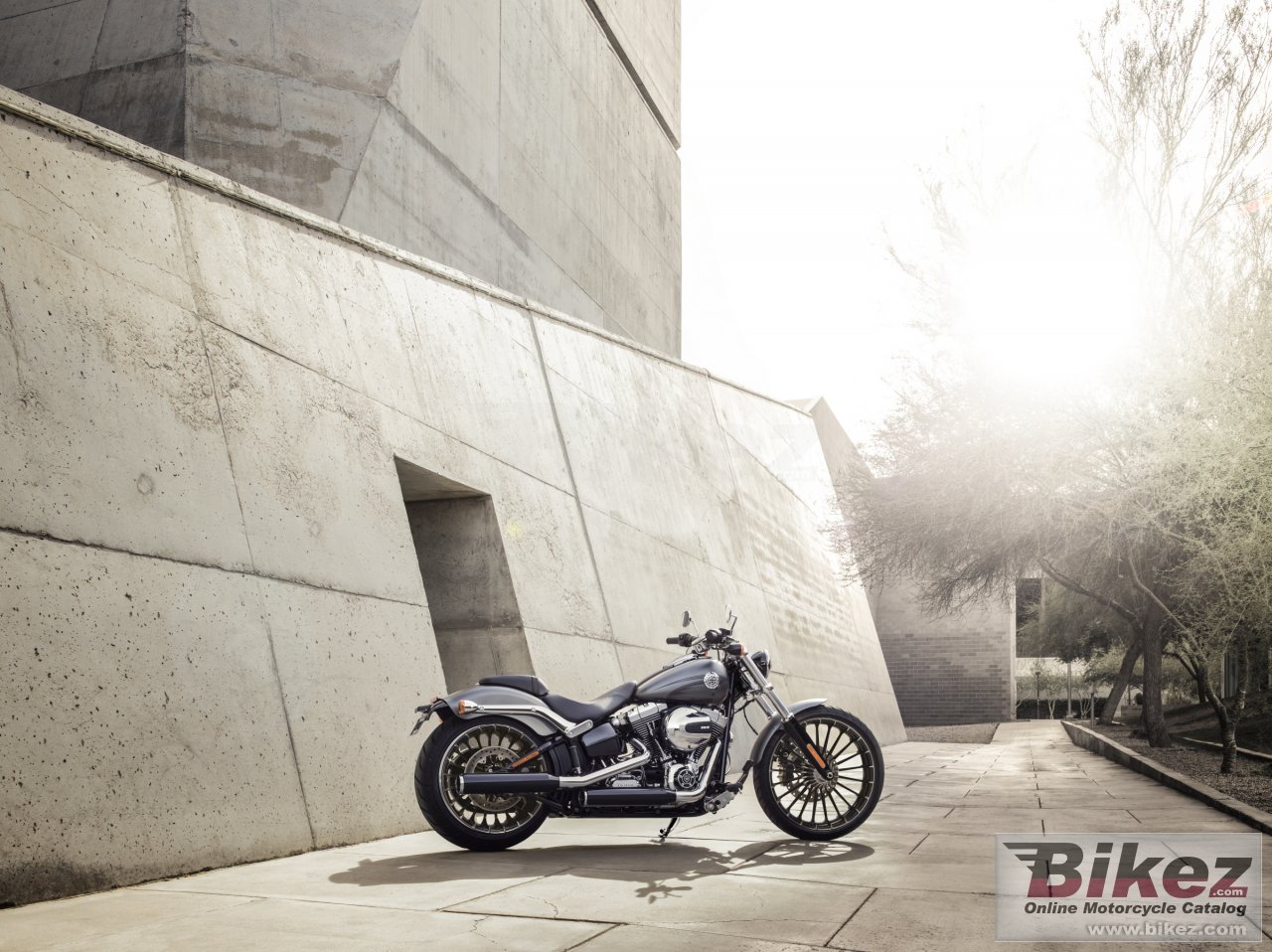 Harley-Davidson Softail Breakout