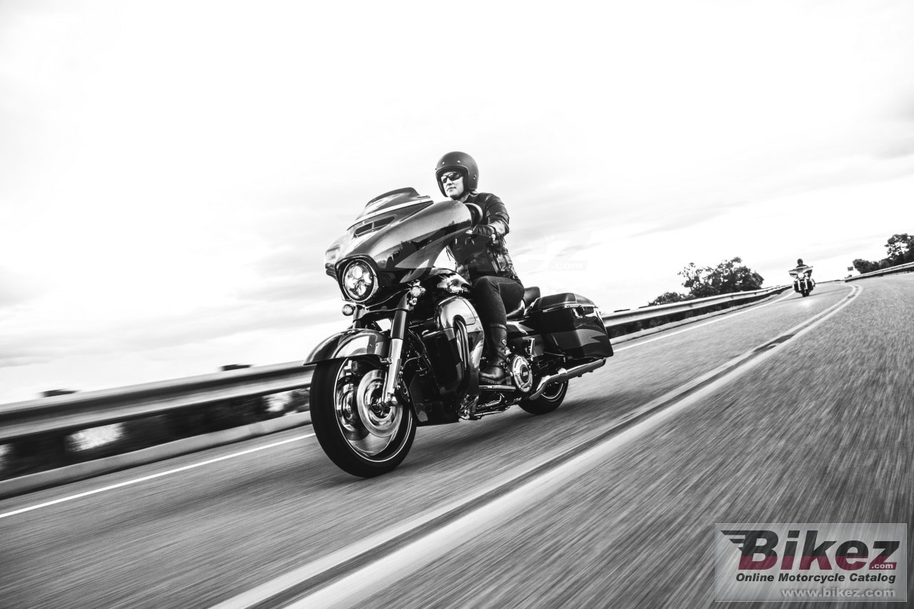 Harley-Davidson CVO Street Glide