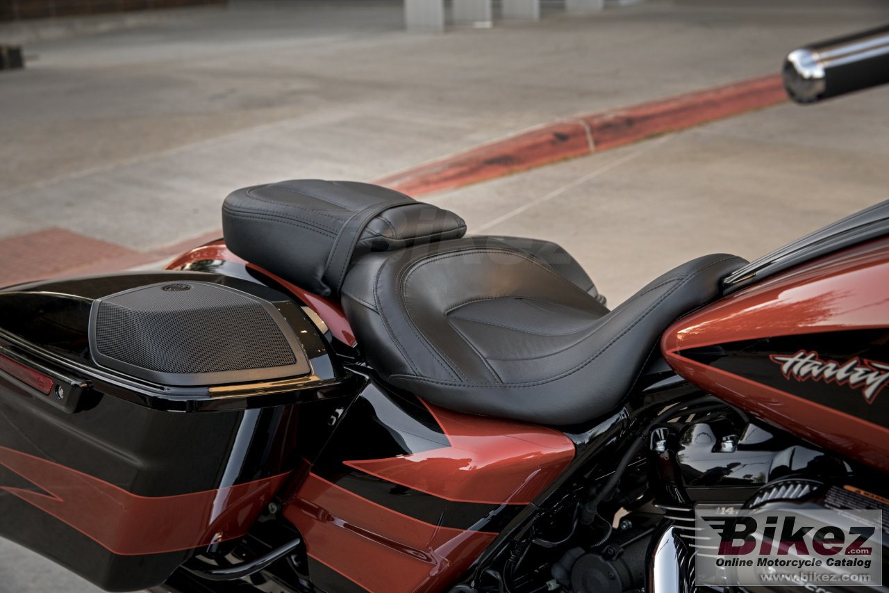 Harley-Davidson CVO Street Glide