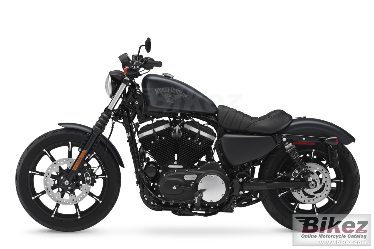 Harley-Davidson Sportster Iron 883