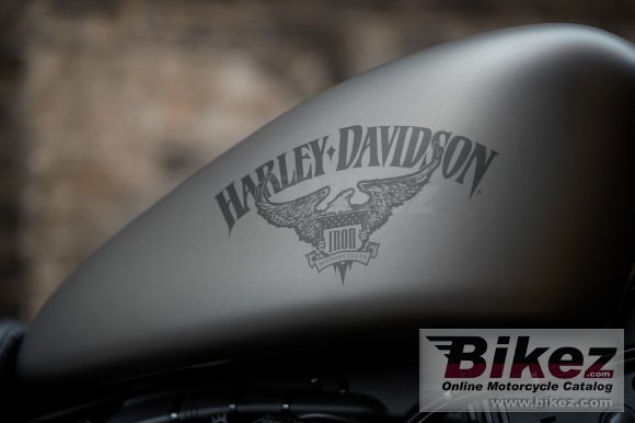 2018 Harley-Davidson Sportster Iron 883