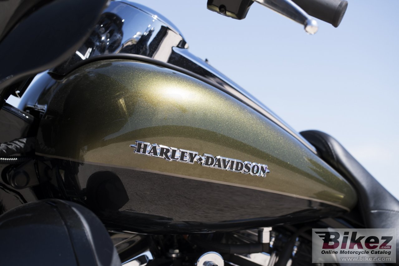 Harley-Davidson Ultra Limited Low