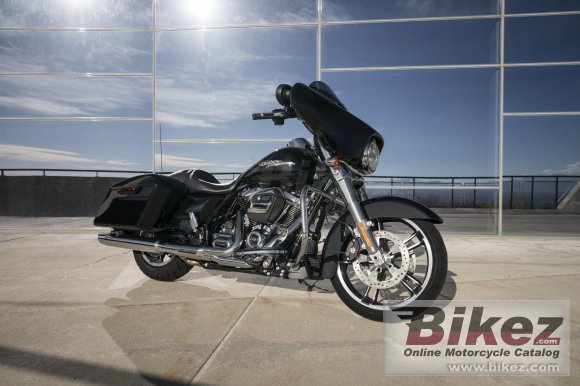 2018 Harley-Davidson Street Glide