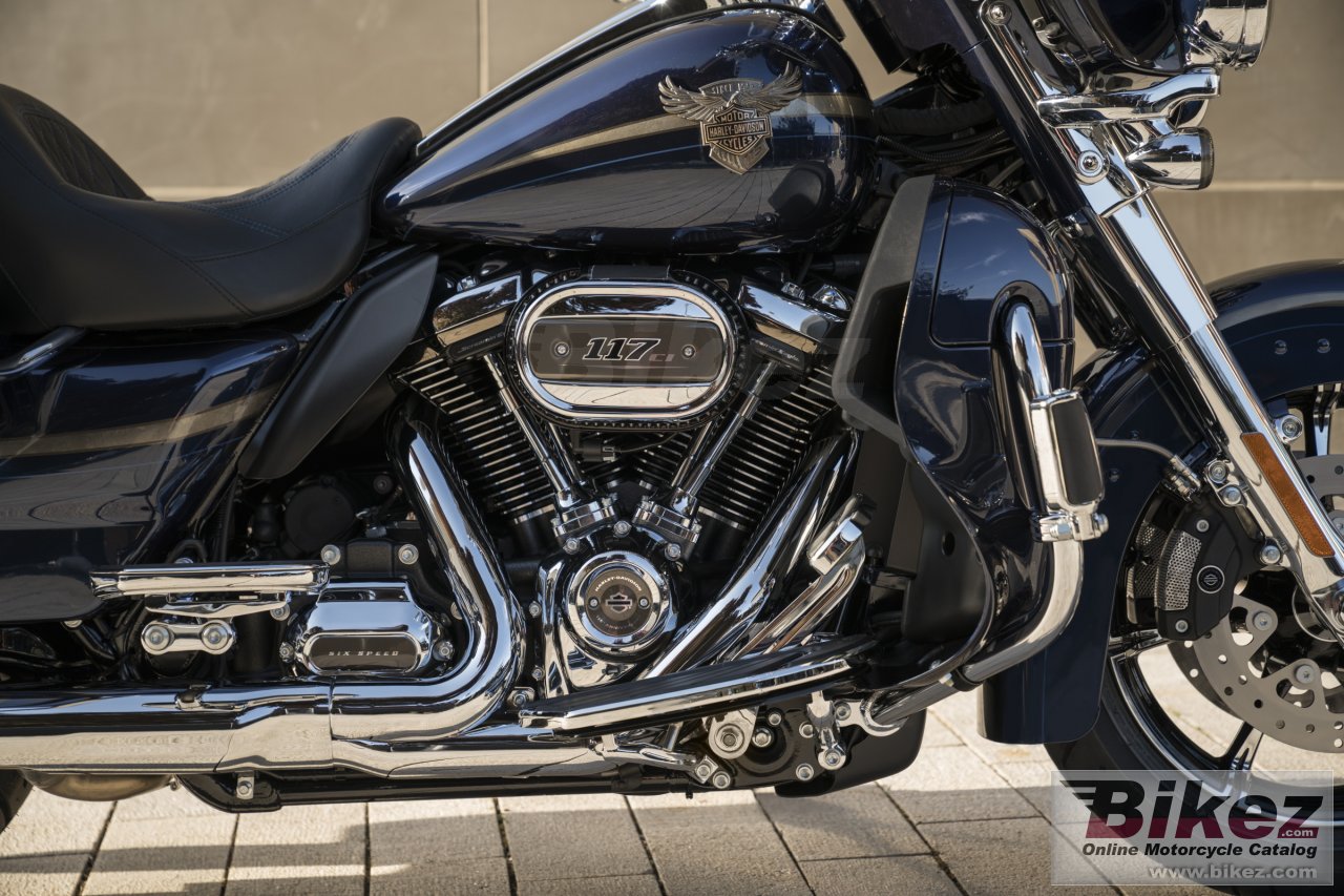 Harley-Davidson 115th Anniversary CVO Limited