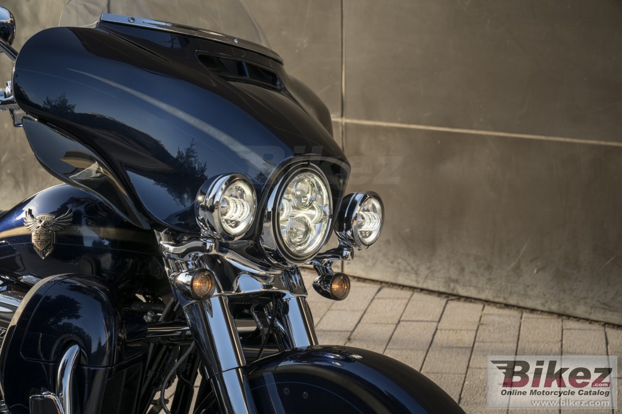 Harley-Davidson 115th Anniversary CVO Limited