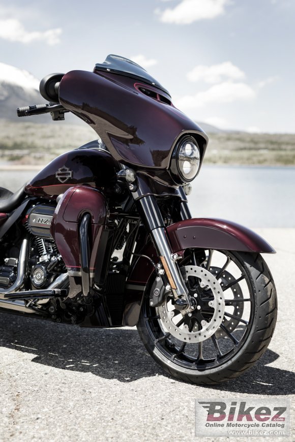 2019 Harley-Davidson CVO Street Glide