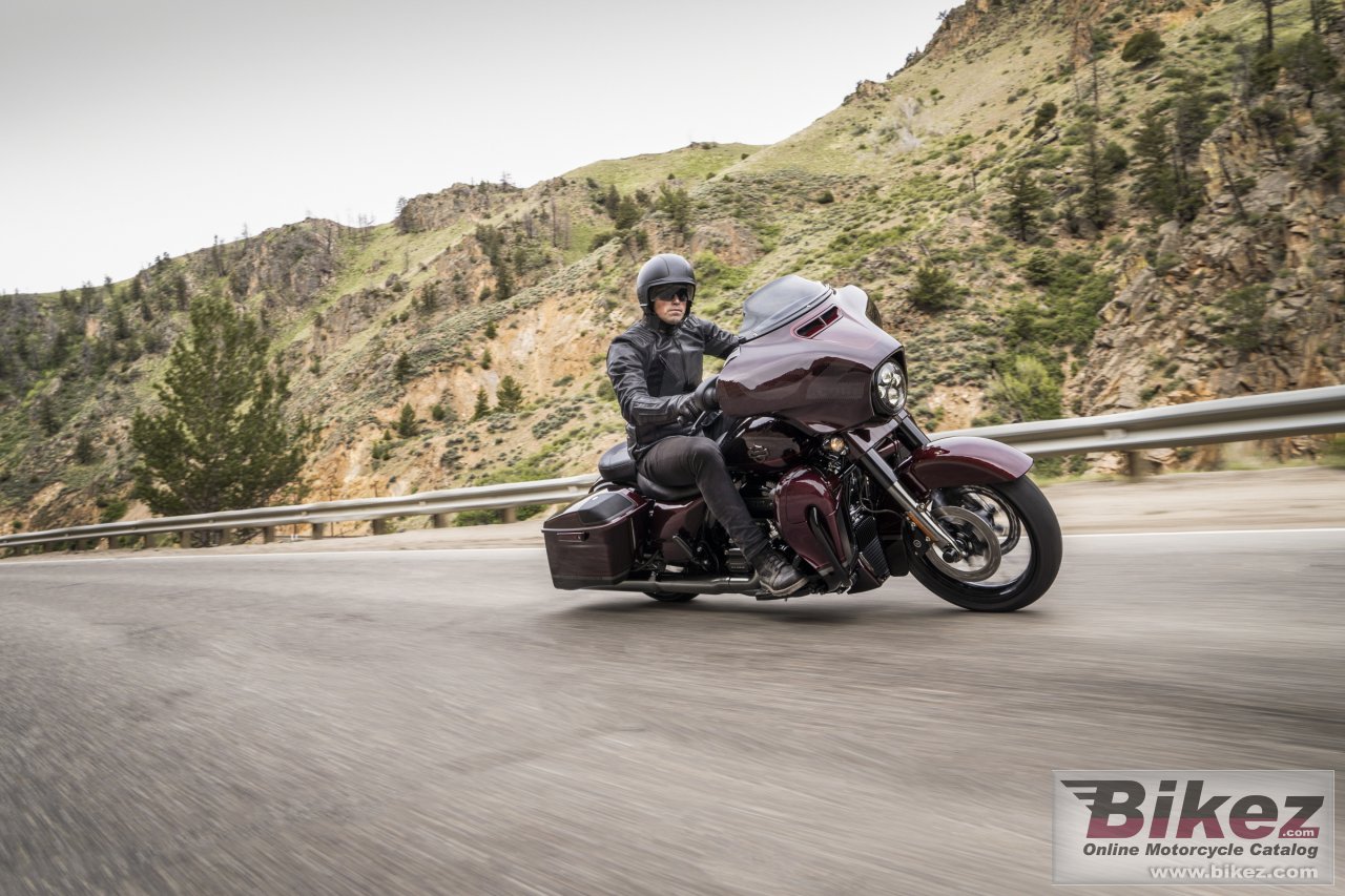 Harley-Davidson CVO Street Glide