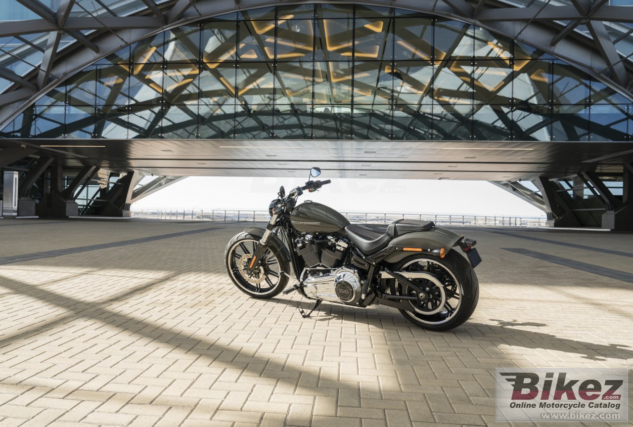 Harley-Davidson Softail Breakout 114