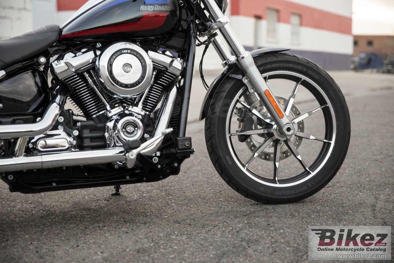 Harley-Davidson Softail Low Rider