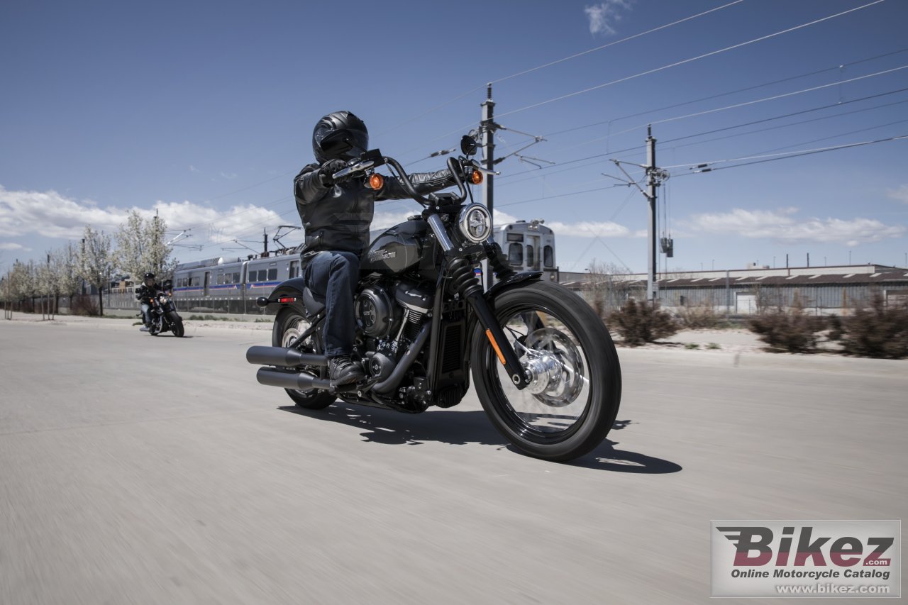 Harley-Davidson Softail Street Bob