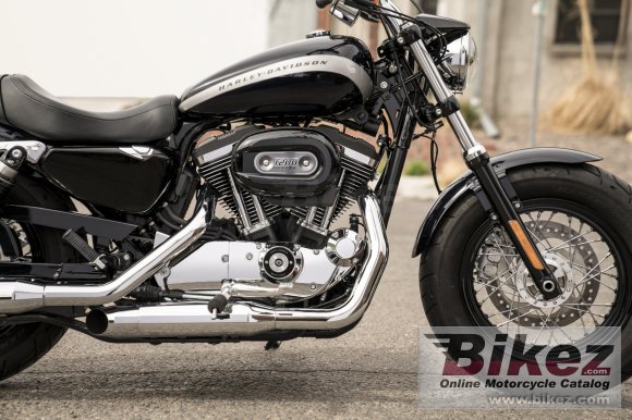 2019 Harley-Davidson Sportster 1200 Custom