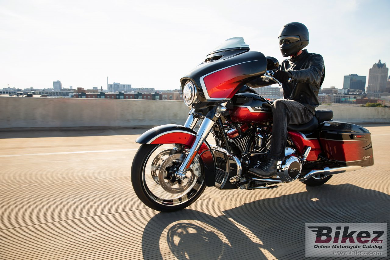 Harley-Davidson CVO Street Glide