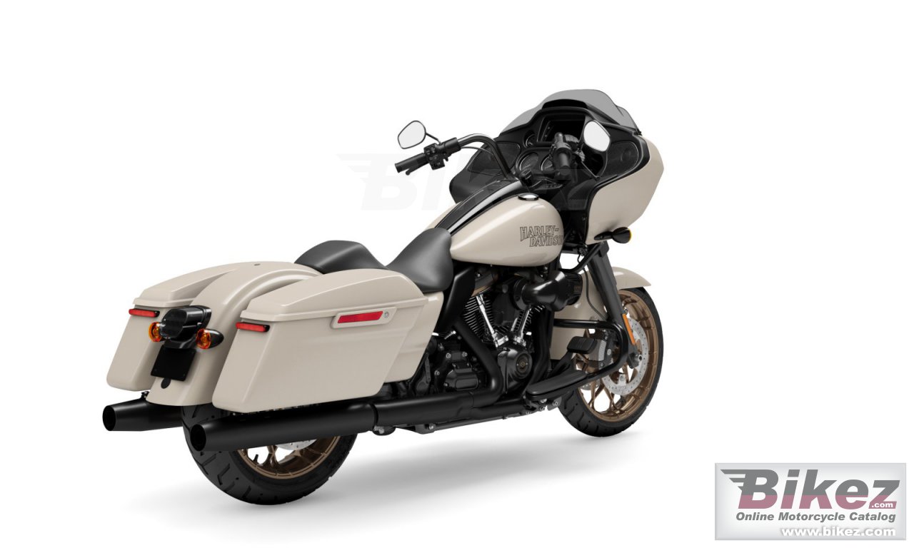 Harley-Davidson Road Glide ST