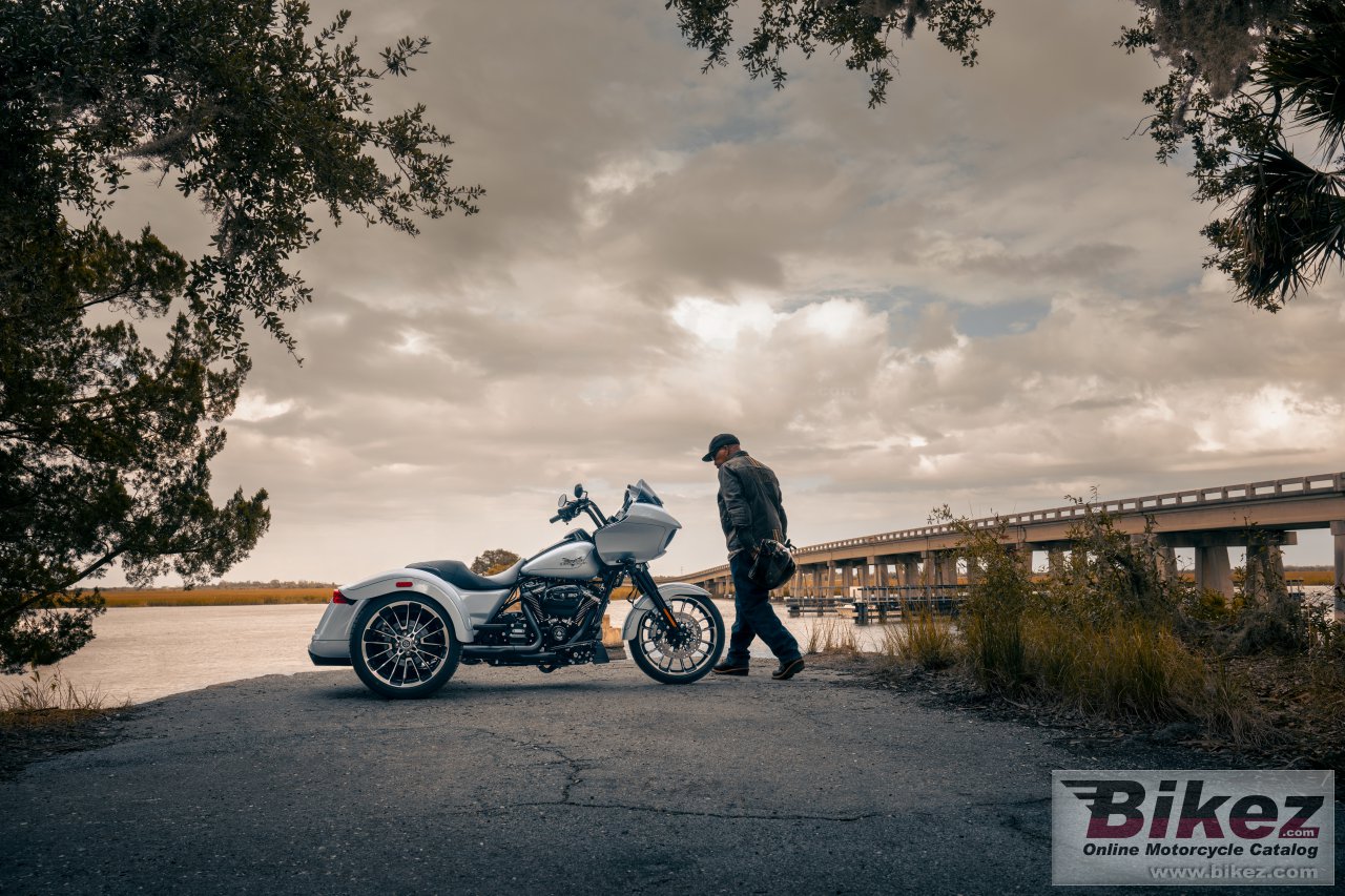 Harley-Davidson Road Glide 3