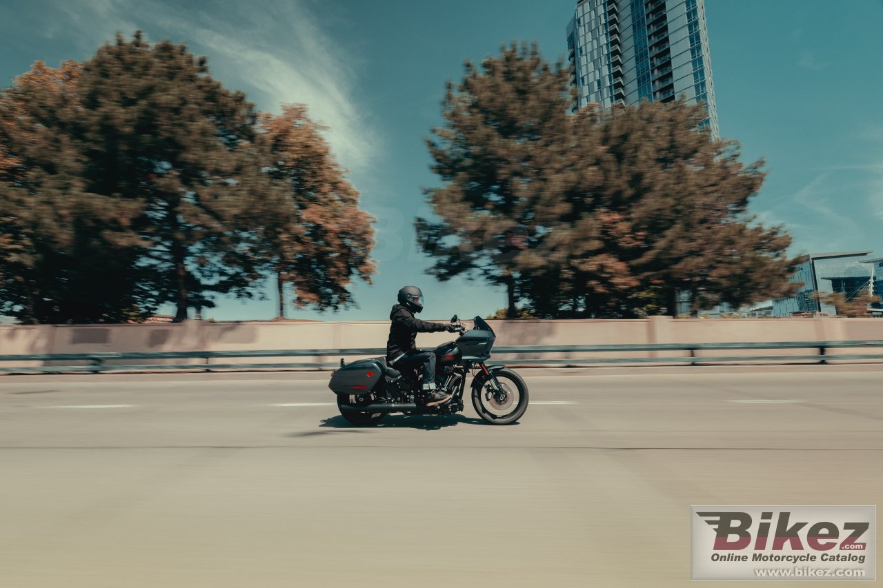 Harley-Davidson Low Rider ST