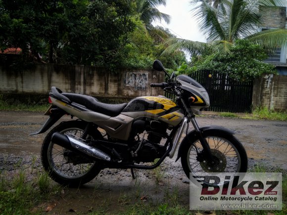 2004 Hero Honda CBZ