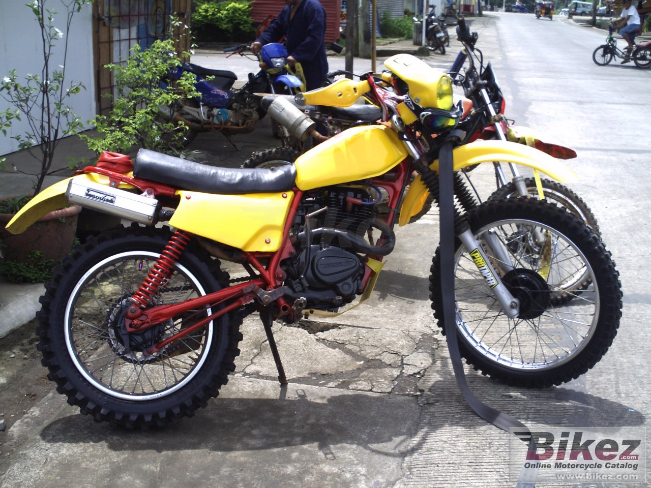 Honda XL 185 S