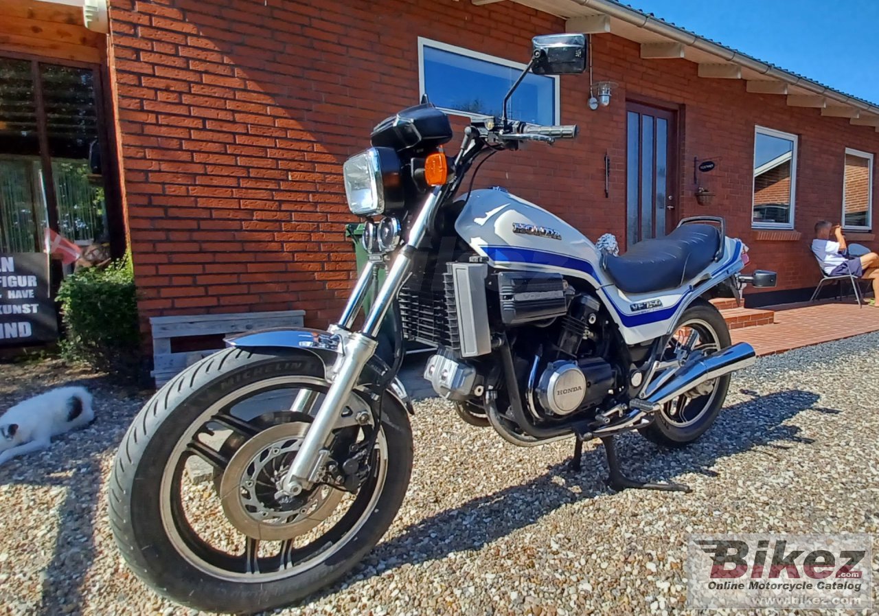 Honda VF 750 S V45 Sabre