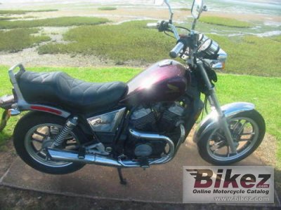 Honda VT 500 C (reduced effect)