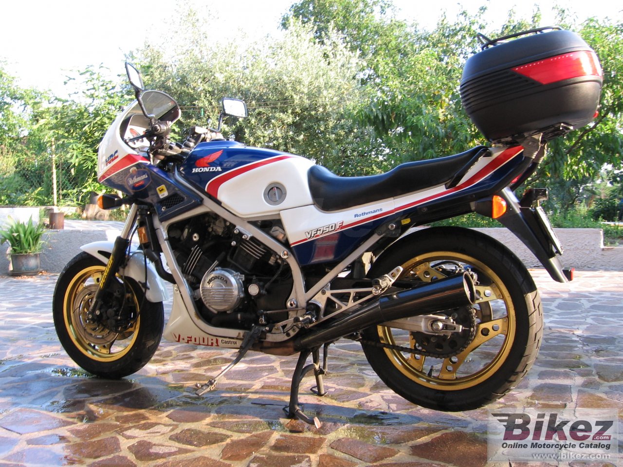 Honda VF 750 F