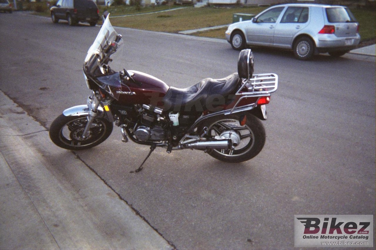 Honda VF 750 S