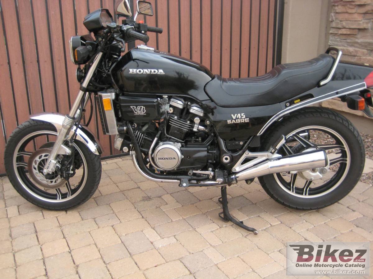 Honda VF 750 S