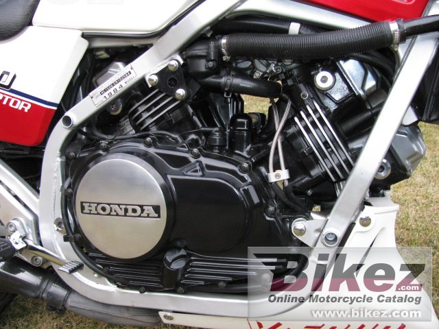 Honda VF 750 F