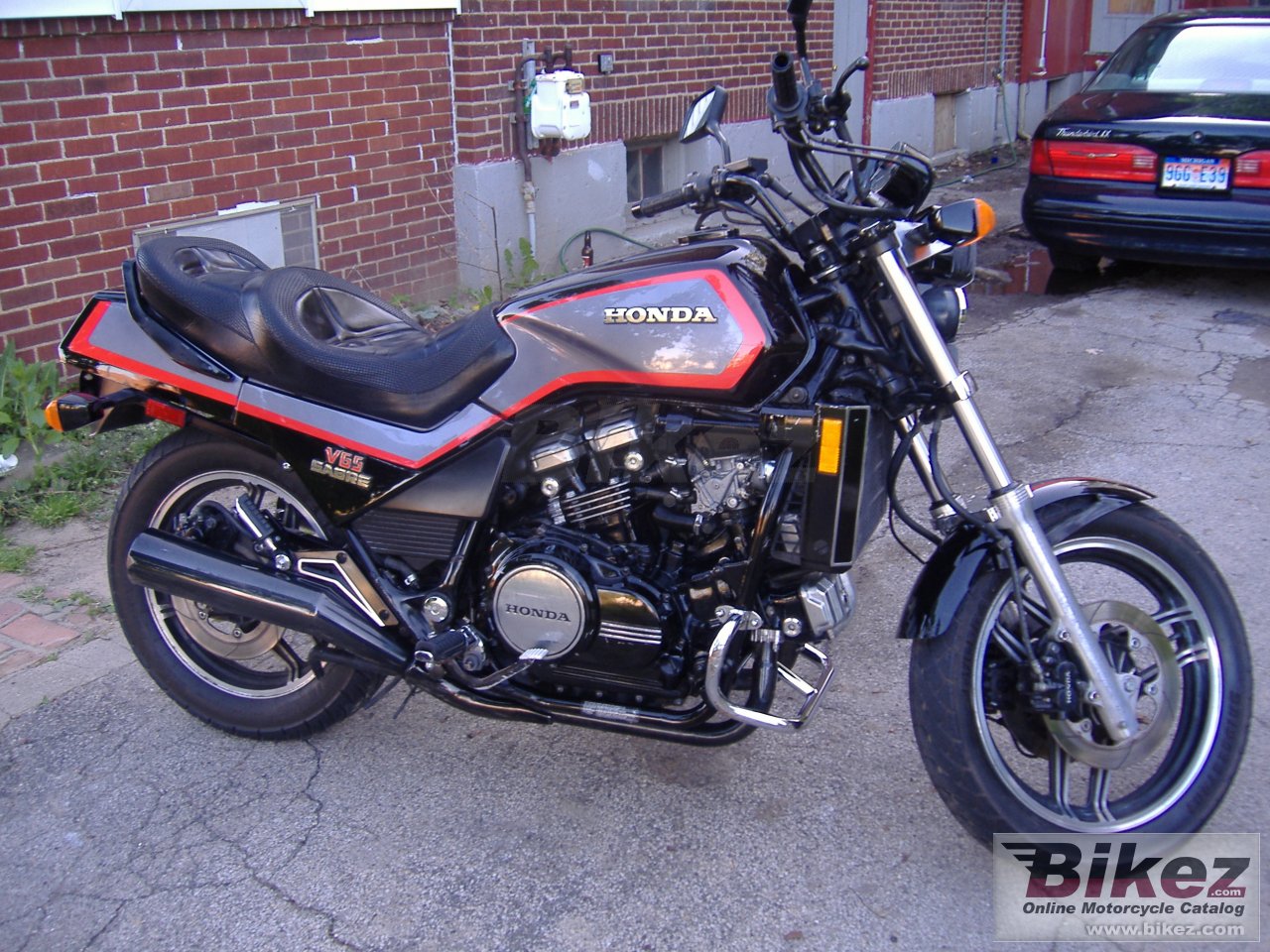 Honda VF 1100 S Sabre V65