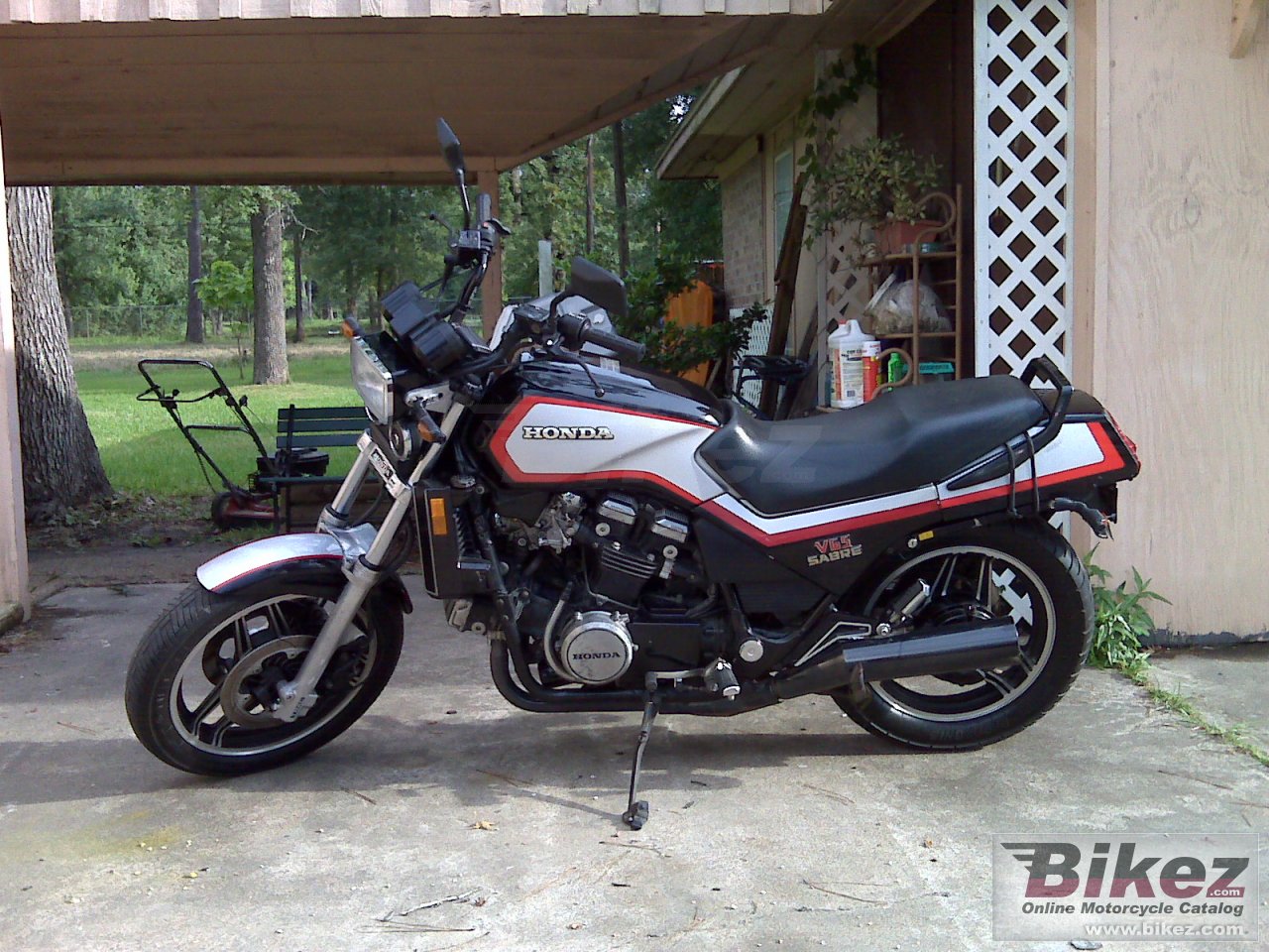 Honda VF 1100 S Sabre V65