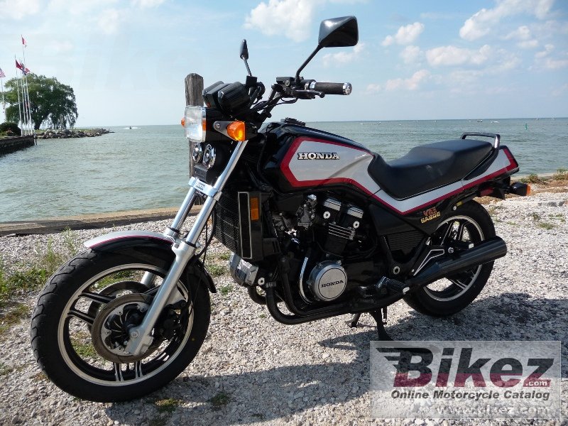 Honda VF 1100 S Sabre V65