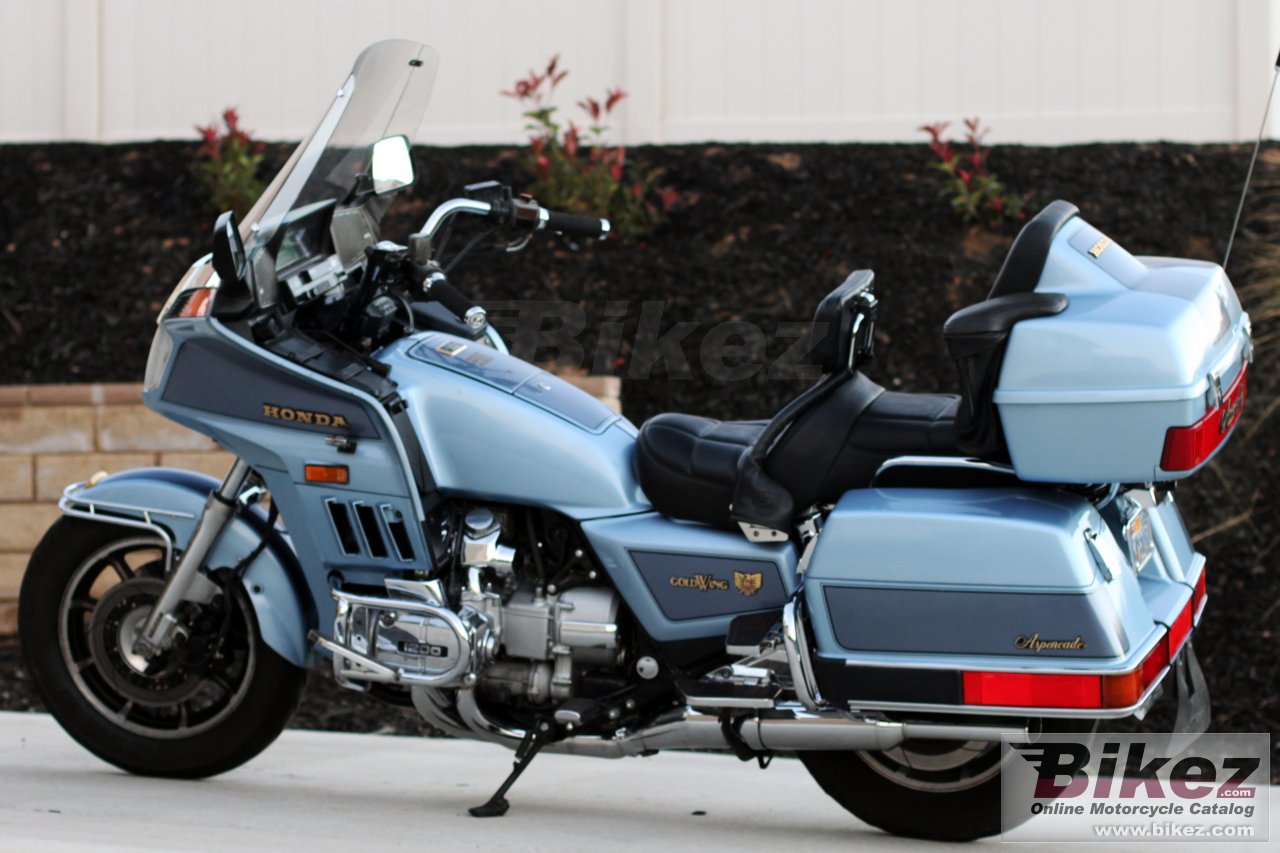 Honda GL 1200 DX Gold Wing