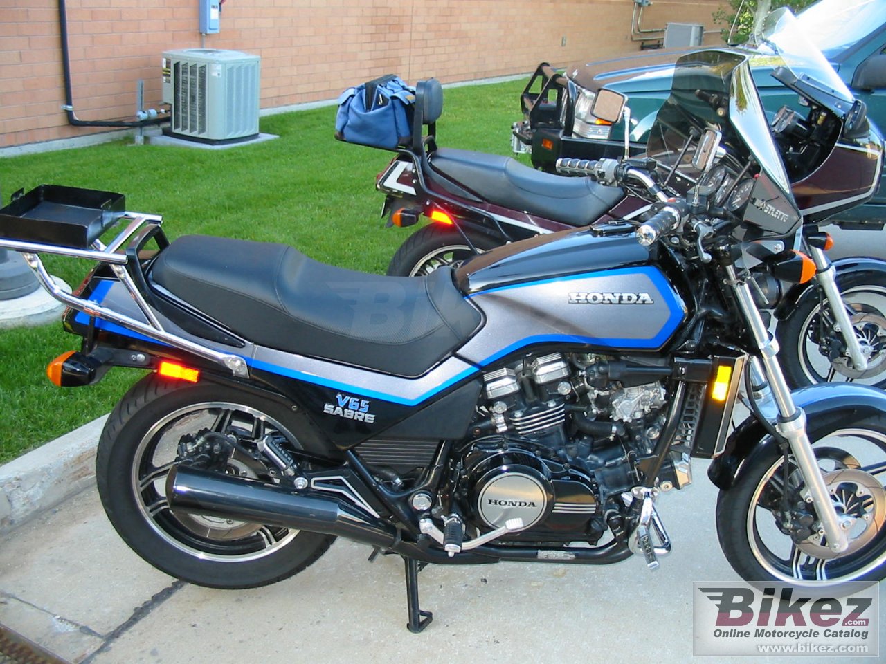 Honda V65 VF1100S Sabre