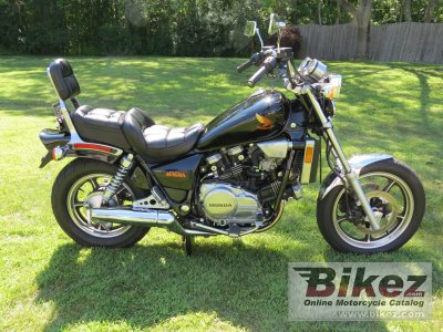 1986 Honda VF 700 C Magna