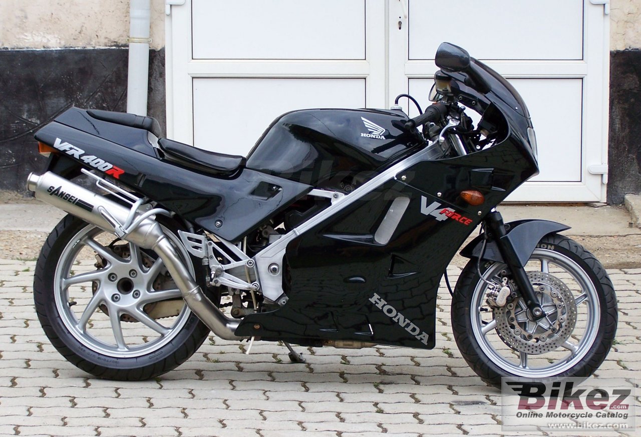 Honda VFR 400 NC24