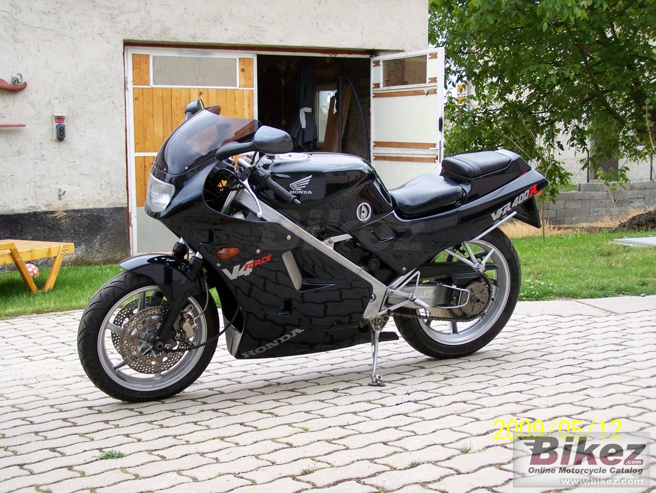 Honda VFR 400 NC24