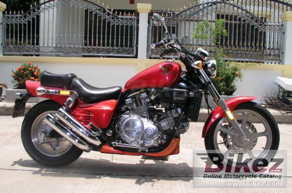 1988 Honda VF 750 C Super Magna V45