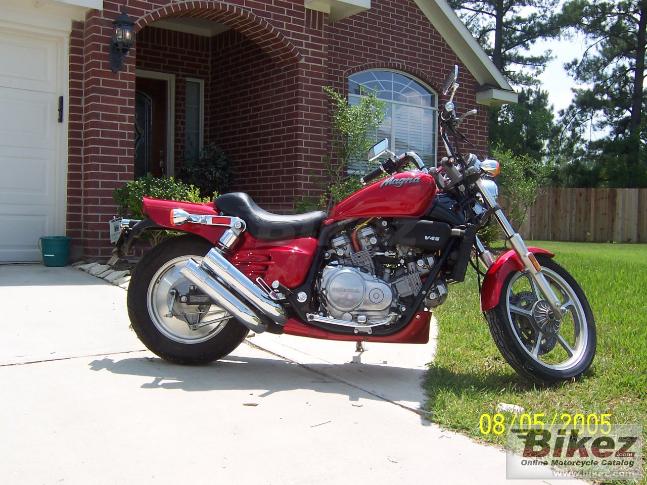 Honda VF 750 C Super Magna V45