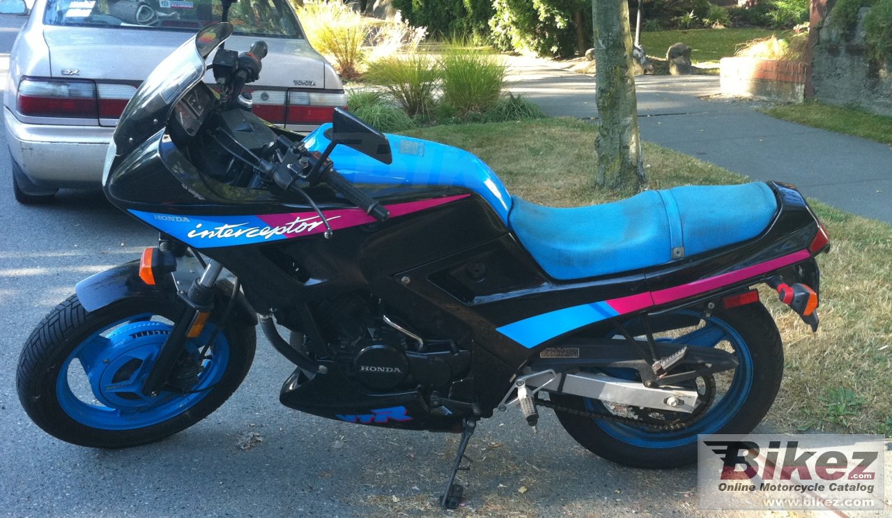 Honda VTR 250 Interceptor